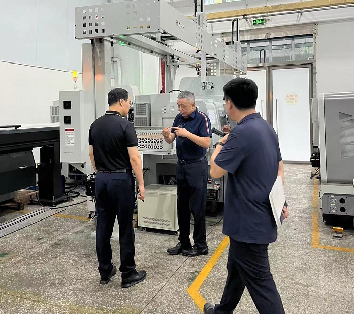 1727519642234106.jpg 萊西招商訪碩方走心機(jī)-4.jpg